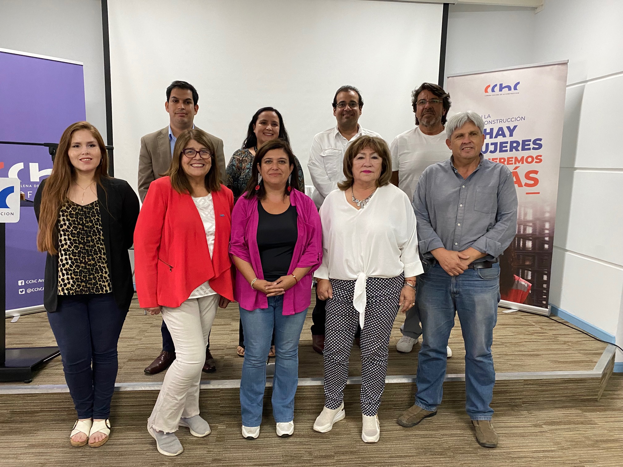 CChC Antofagasta y Seremi de la Mujer y Equidad de Género firmaron convenio de colaboración para aumentar participación femenina en la industria
